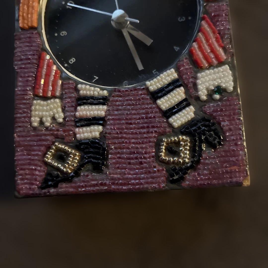 アルベロベロ猫耳ビーズ装飾時計