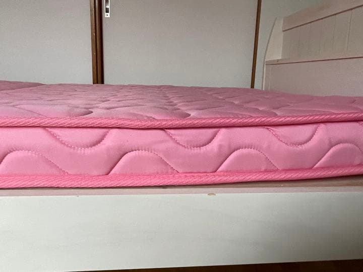 ニトリ シングルベッド　コイズミ ポケットコイルマット付　ホワイト　②