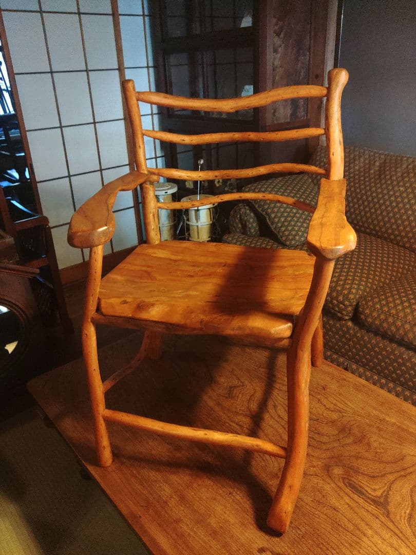 一点物　希少　アームチェア　椅子　ハンドメイド　デザイナー　芸術品　レア