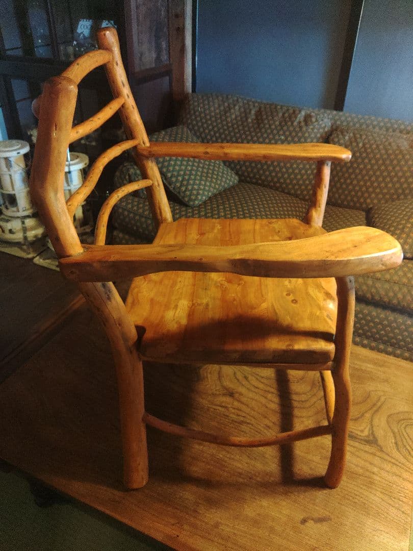 一点物　希少　アームチェア　椅子　ハンドメイド　デザイナー　芸術品　レア