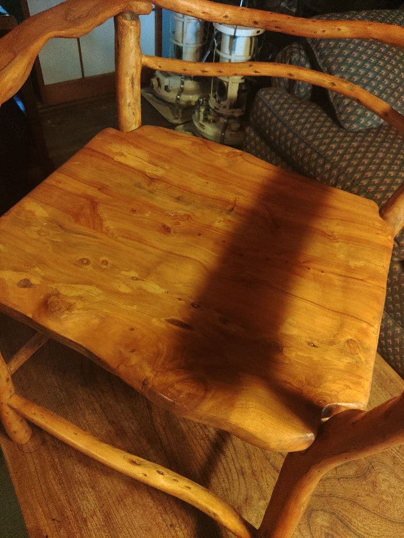 一点物　希少　アームチェア　椅子　ハンドメイド　デザイナー　芸術品　レア