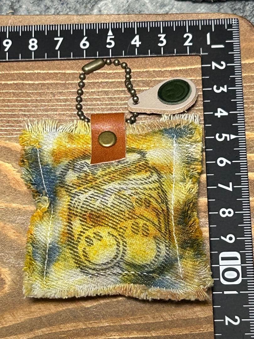 コラボ‼️染めデニムにこちゃん·͜· ꕤ︎︎タグNo.674の通販｜coupongo.ca