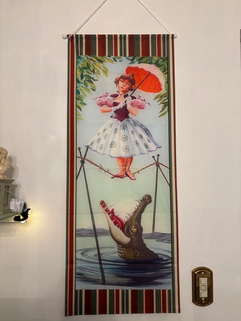 ホーンテッドマンション置き物•タペストリーセット　8セット　ディズニー