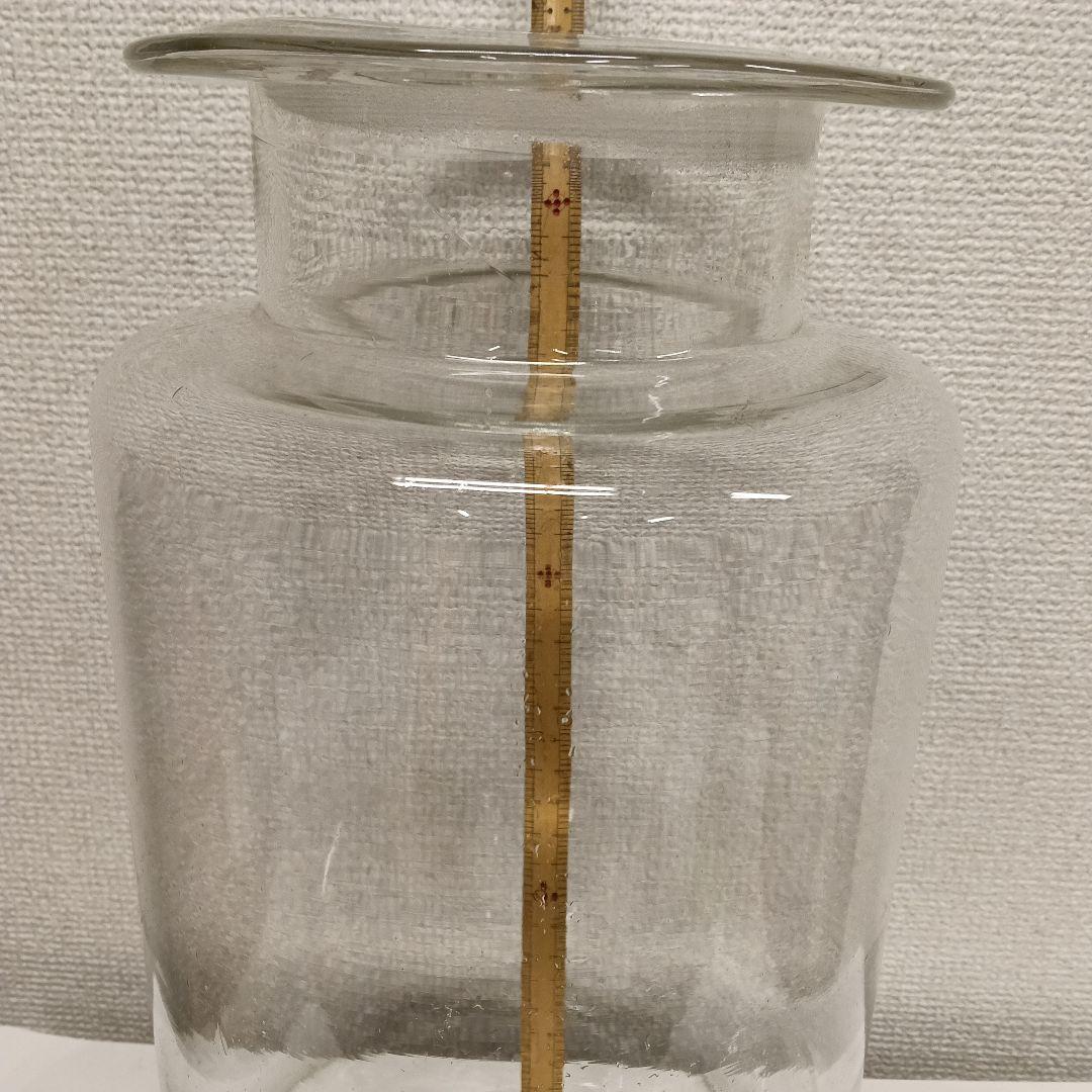 ガラス製キャニスター　013　昭和レトロ・ガラス蓋付き・美品