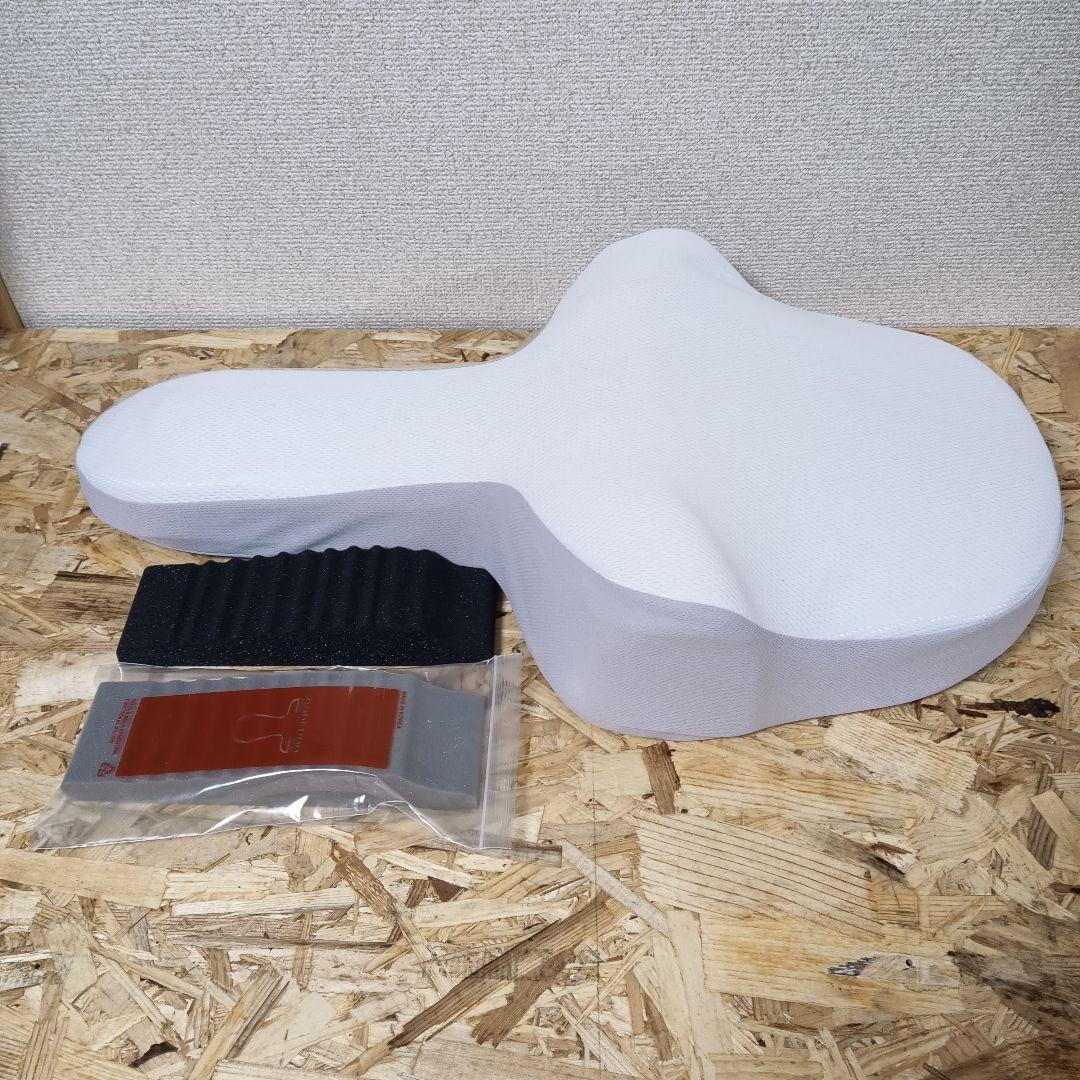 ゴッチョ背まくら