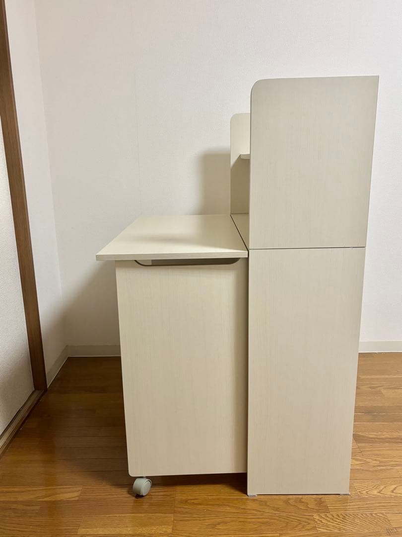 ニトリ　ライティングデスク　ホワイトウォッシュ