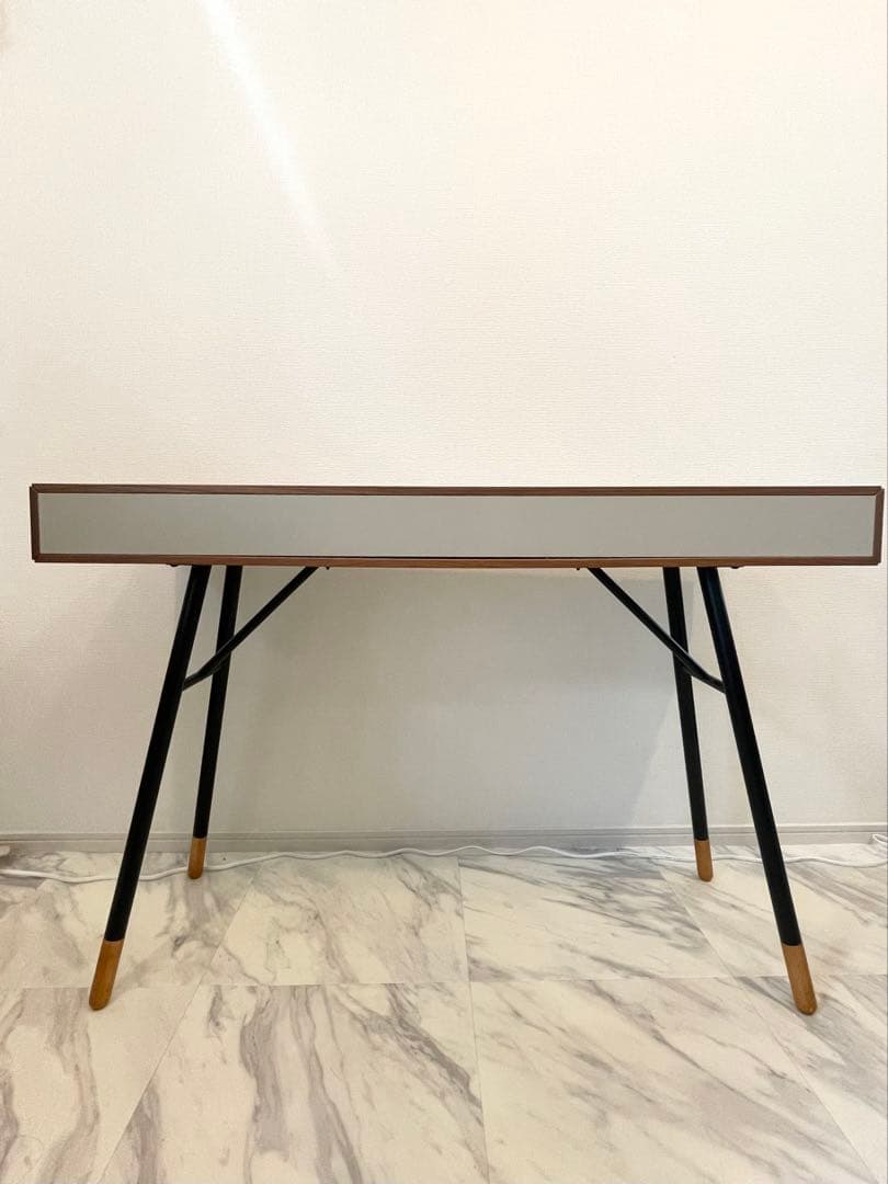 ボーコンセプト　コンソールテーブル　クチパーノ　デスク