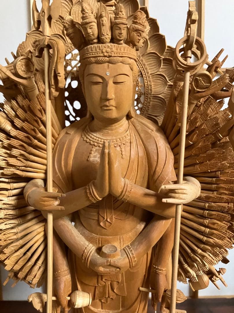 木製観音菩薩像