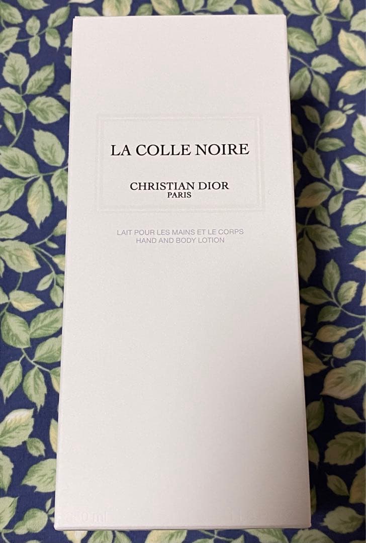 クリスチャン・ディオール LA COLLE NOIRE 限定品 新品