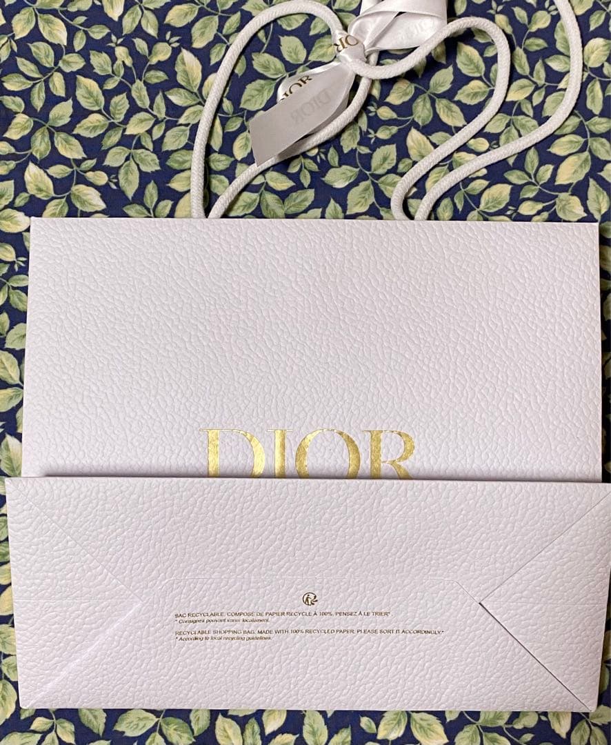 クリスチャン・ディオール LA COLLE NOIRE 限定品 新品