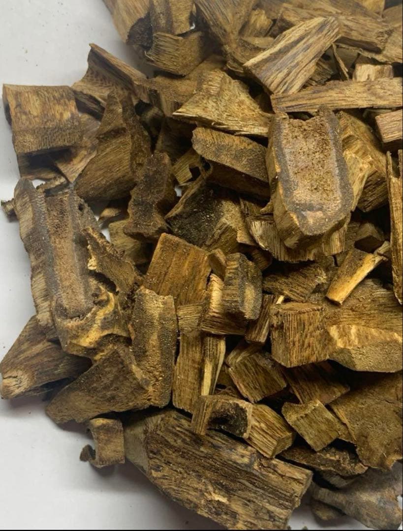 天然沈香 聞香用 香木 沈香粉 伽羅 (重さ: 30g)