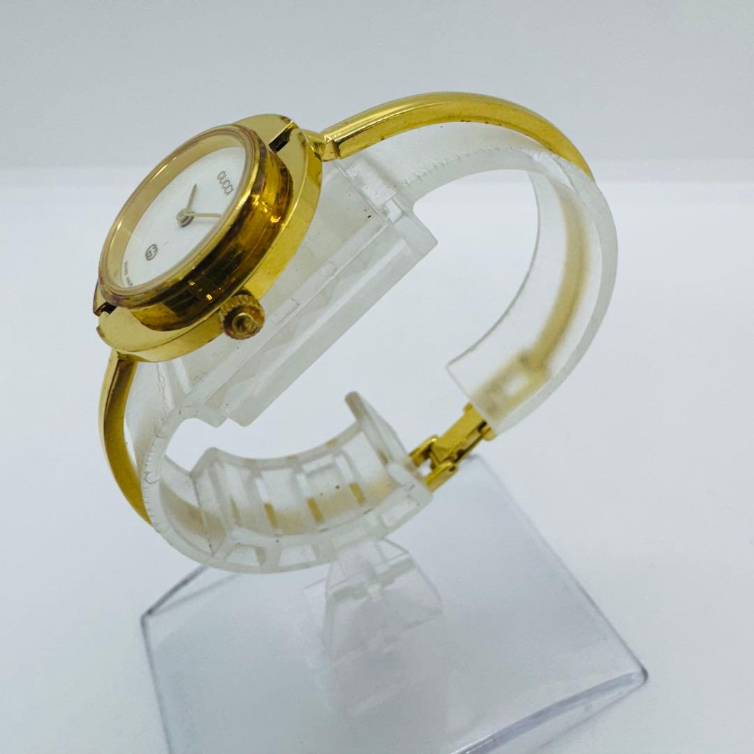 ✨GUCCI✨グッチ✨チェンジベゼル✨ホワイト文字盤✨ゴールド✨腕時計✨