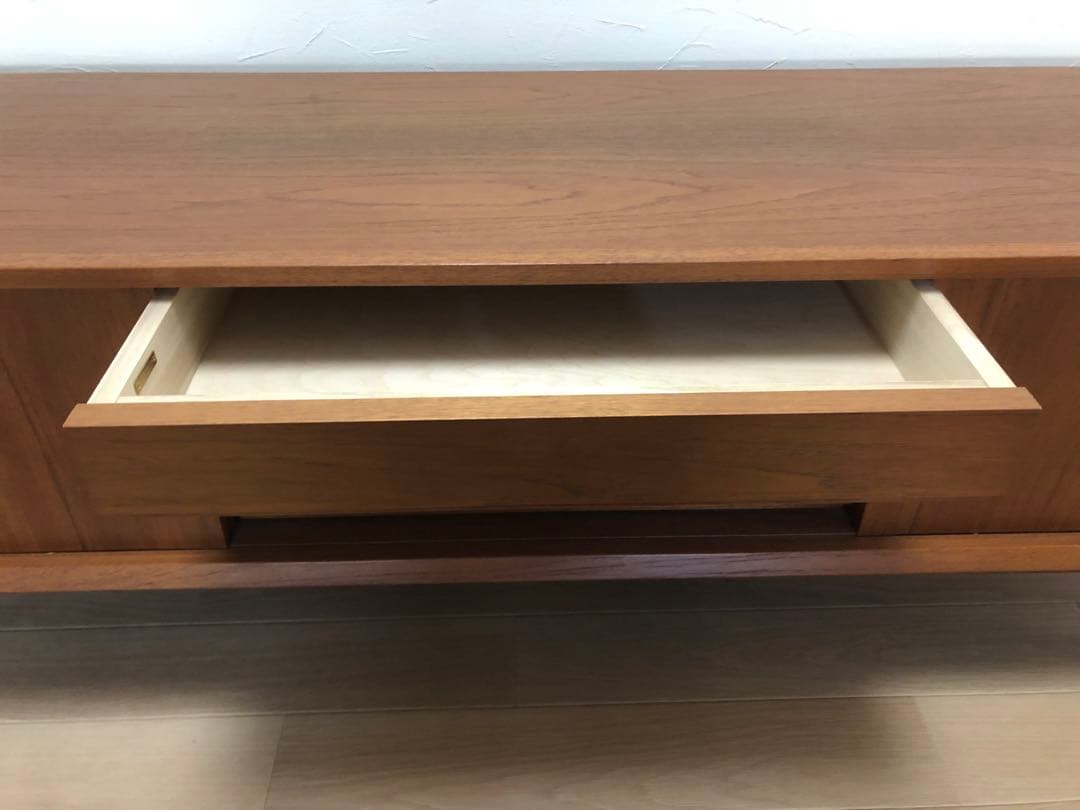 SAC WORKSテレビボードRF-68