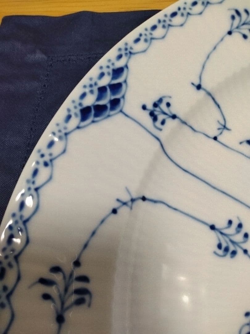 【正規品】33cm ロイヤルコペンハーゲン　ブルーフルーテッド　大皿　ラウンド