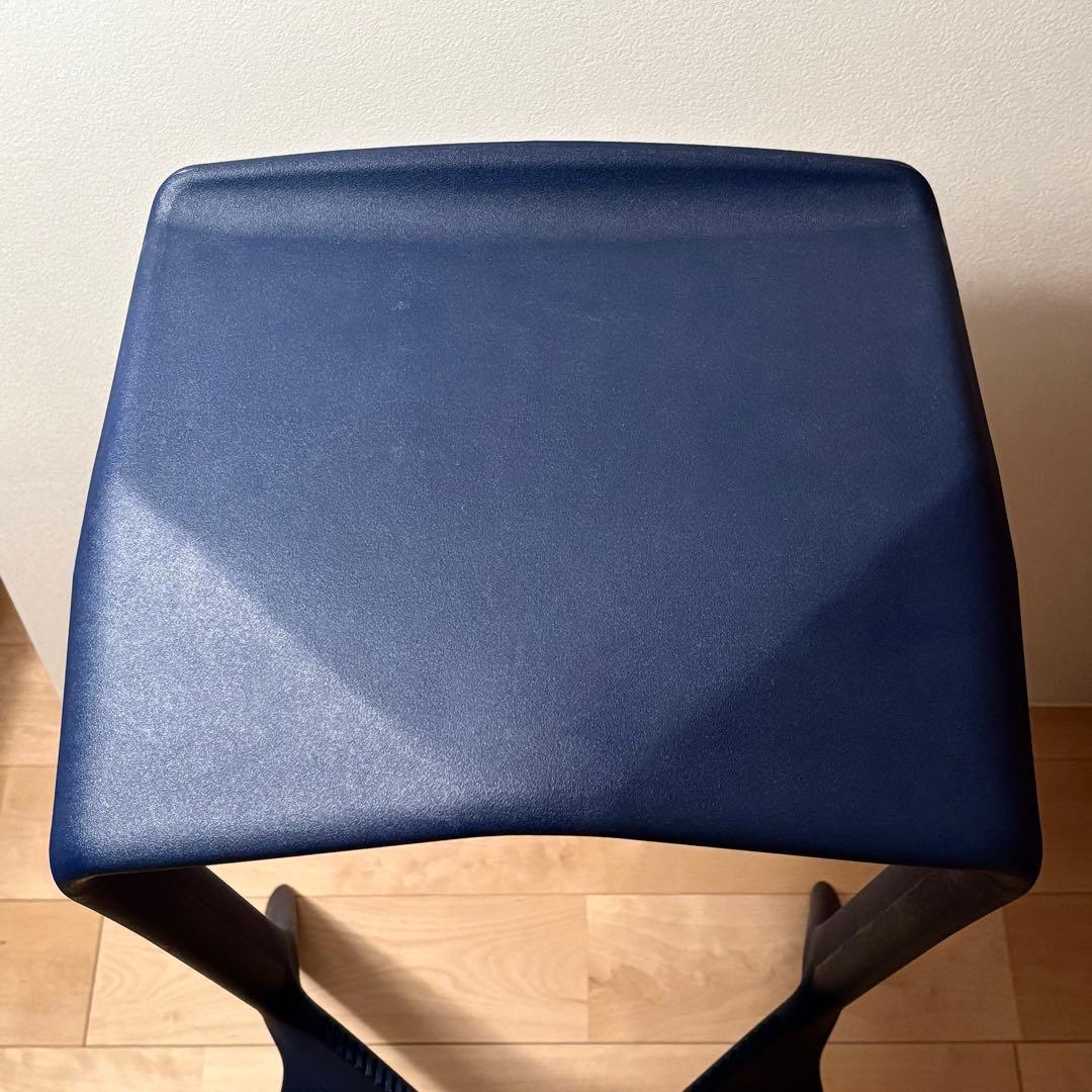 スツール Konstantin Grcic PLANK MIURA stool