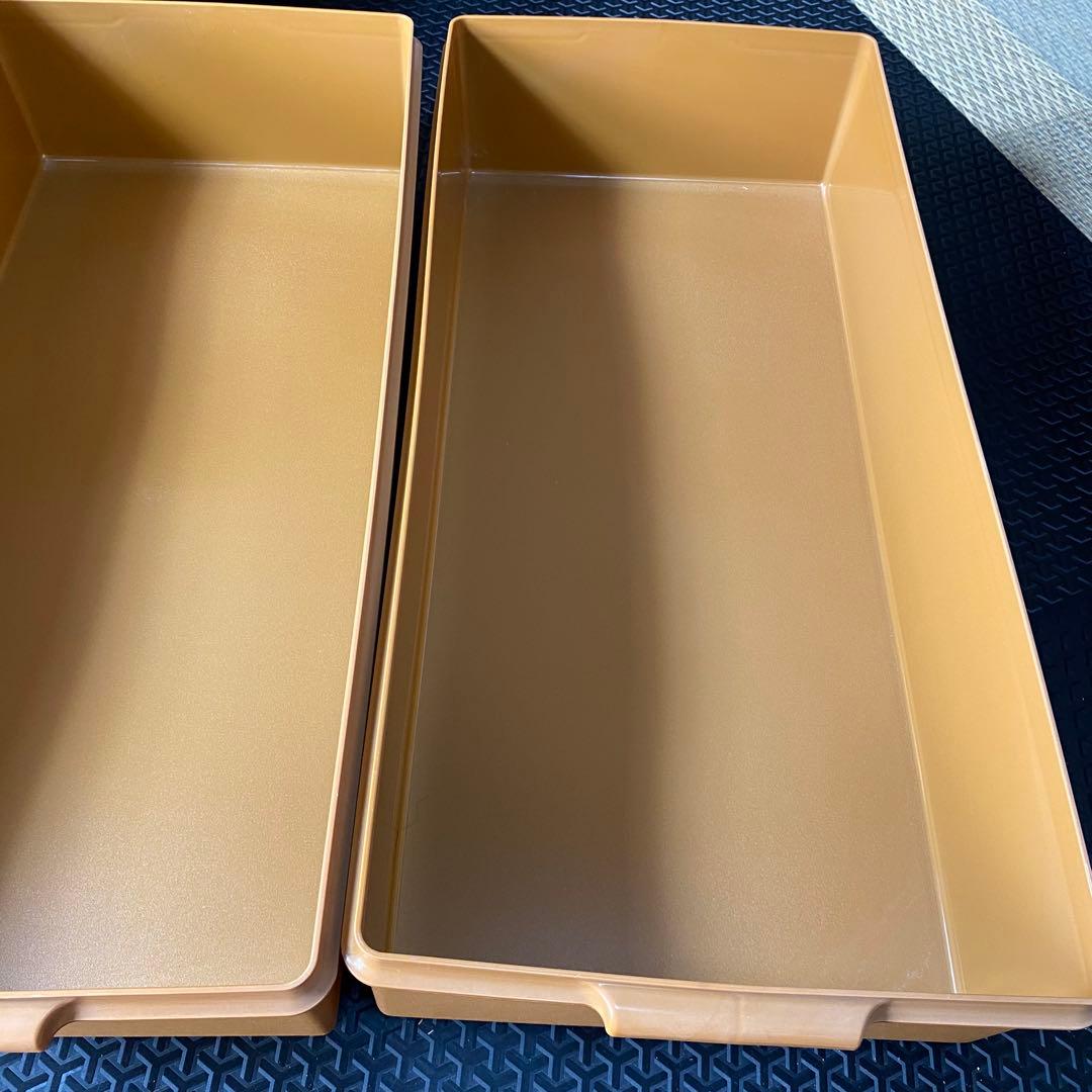 タッパーウェアの衣装ケース　3個セット