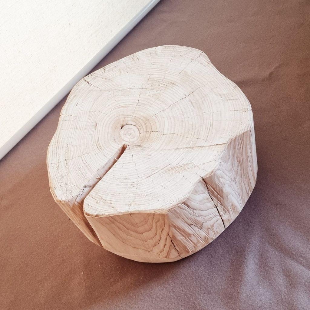 【セール品】ナチュラルウッドのサイドテーブル 木の温もりとひのきの香り