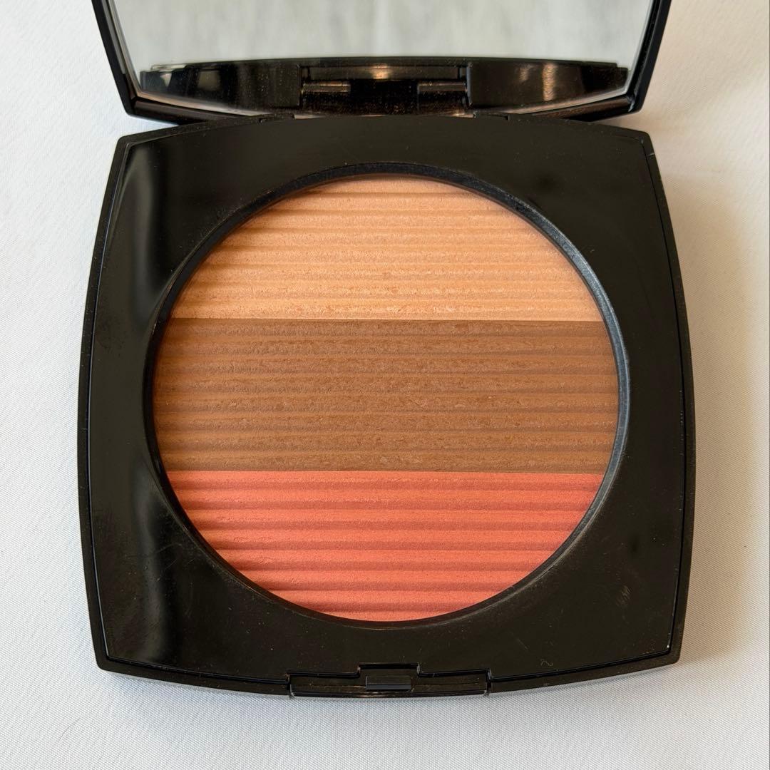 CHANEL レ ベージュ ヘルシー グロウ サンキスト パウダー