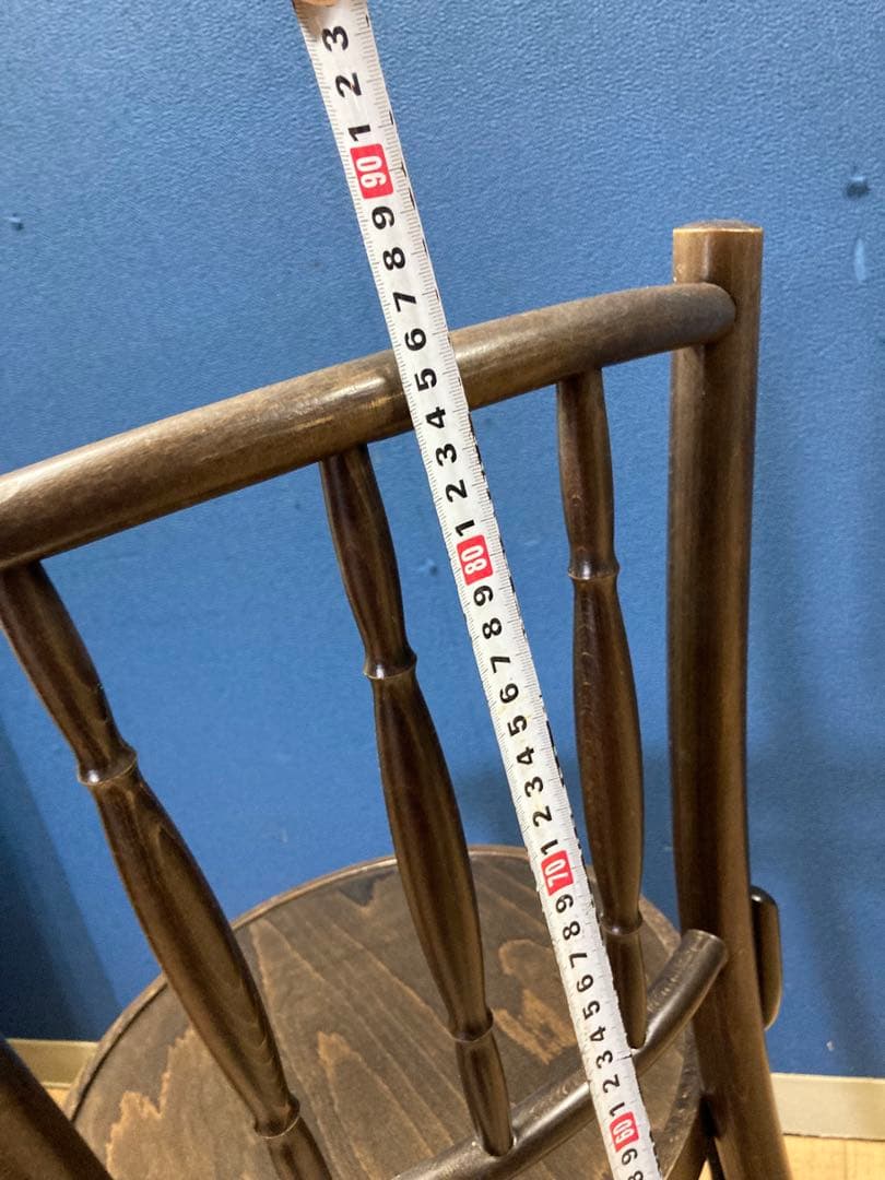 A チェコ製　東ヨーロッパ　ヨーロピアン　椅子　チェア　アンティーク調　木製