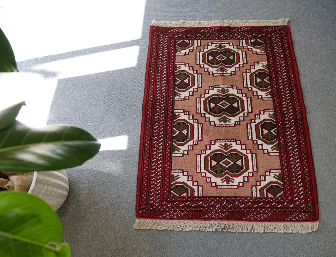 108x82cm トルクメン 手織り絨毯 ペルシャ絨毯 トライバルラグ