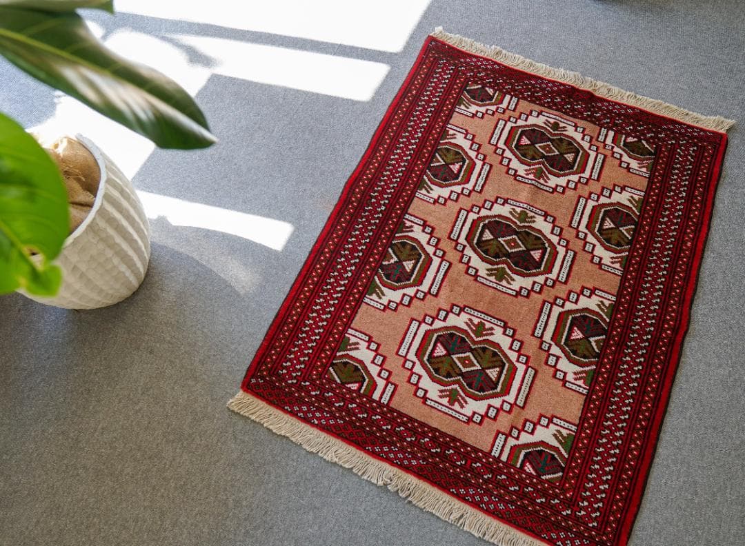 108x82cm トルクメン 手織り絨毯 ペルシャ絨毯 トライバルラグ