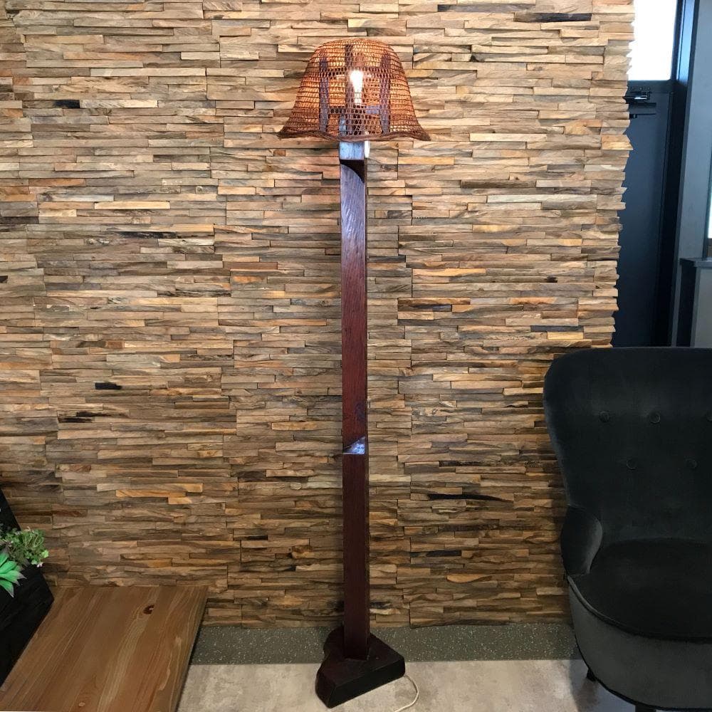 アンティーク フロアスタンド　リビングに　寝室に　書斎に　玄関に