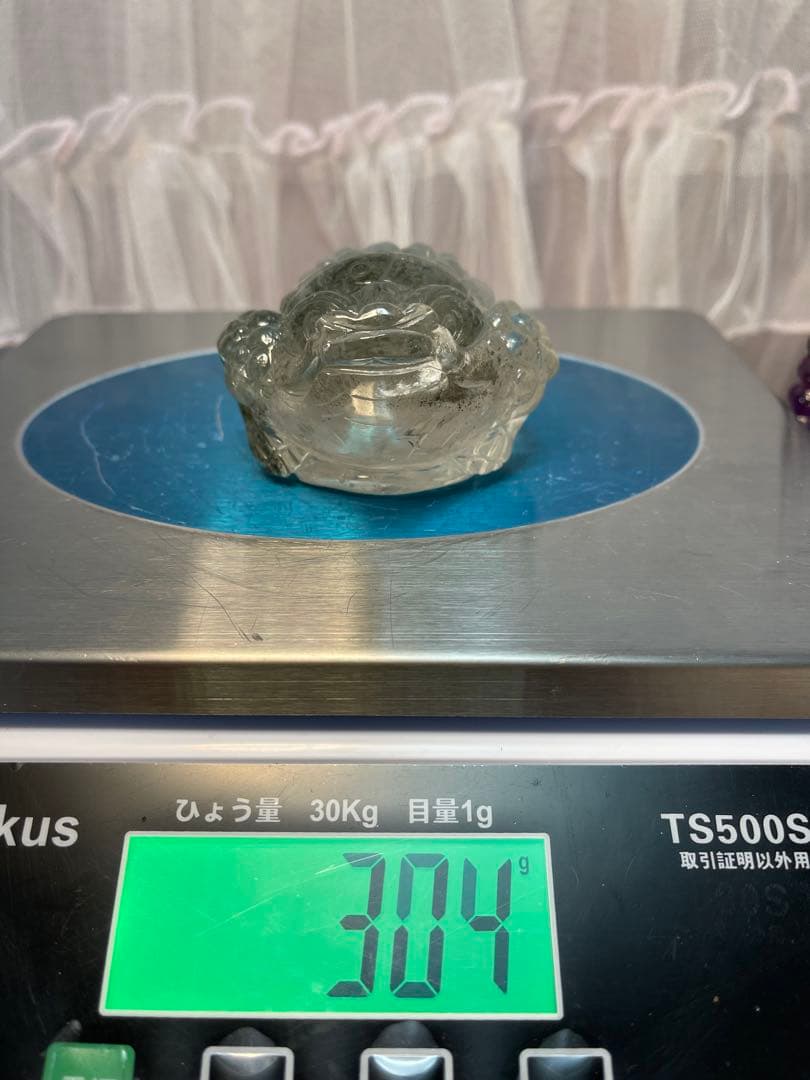 天然石 緑幽霊　ファントム水晶ゼニガエル 金蟾 手彫り　置物 原石　大きい　綺麗