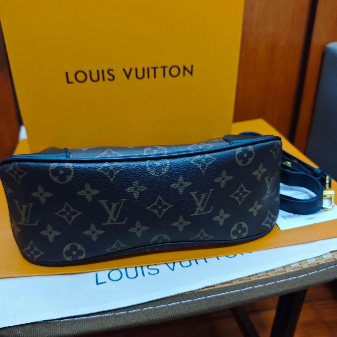 非売品 ノベルティ商品 【実写画像】モノグラム ショルダーバッグ