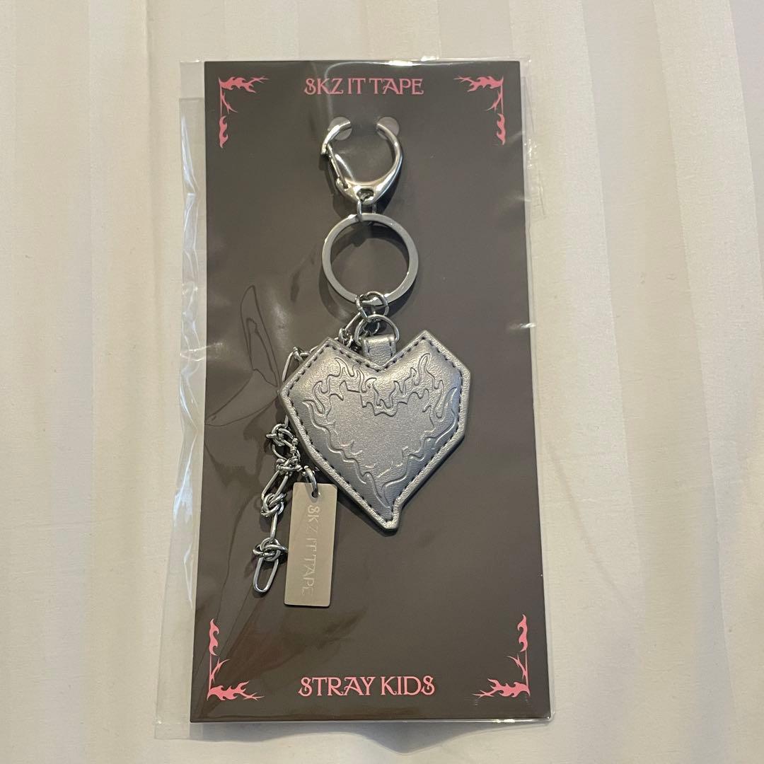 straykids DOIT ポップアップ DO IT キーリング スキズ - メルカリ