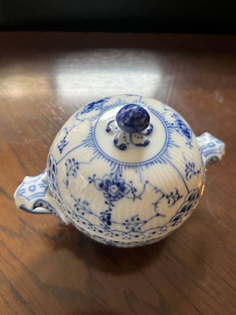 ロイヤルコペンハーゲン ブルーフルーテッド ハーフレース シュガーポット