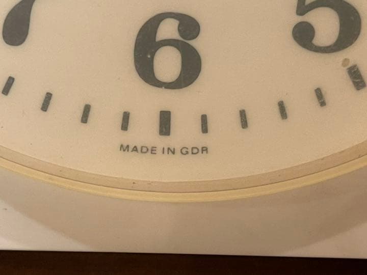 旧東ドイツGDR WEIMAR 壁掛け時計 雪華模様 ビンテージ レトロ