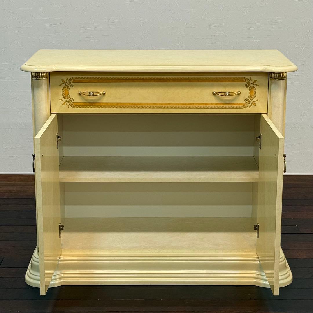 H112K68c イタリア製 サイドボード ロココ調