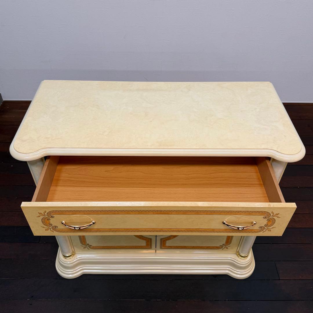 H112K68c イタリア製 サイドボード ロココ調