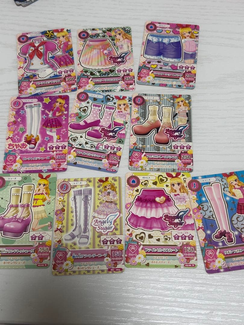 値下げ可⭕️アイカツカード グッズ まとめ売り おまけ付き - メルカリ