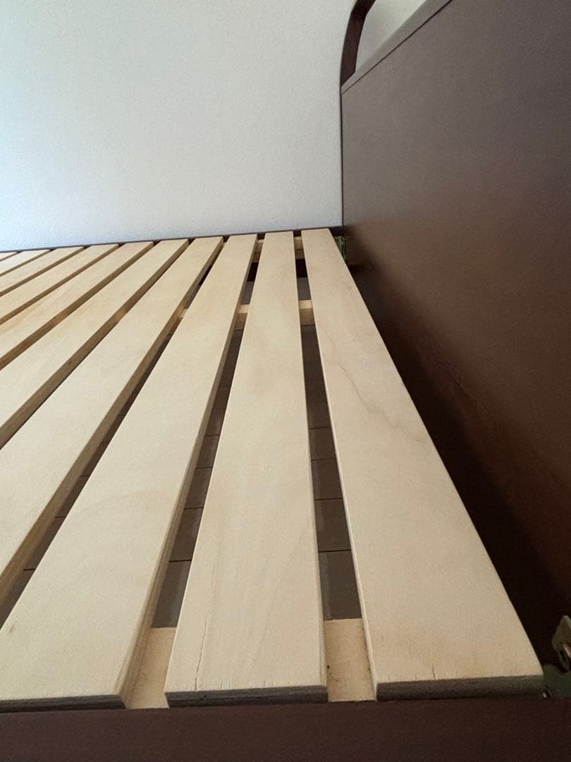 関家具 セミダブル ベッドフレーム 宮棚付き コンセント2口 すのこ 木製