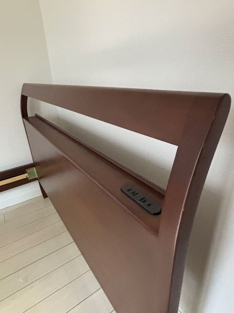 関家具 セミダブル ベッドフレーム 宮棚付き コンセント2口 すのこ 木製