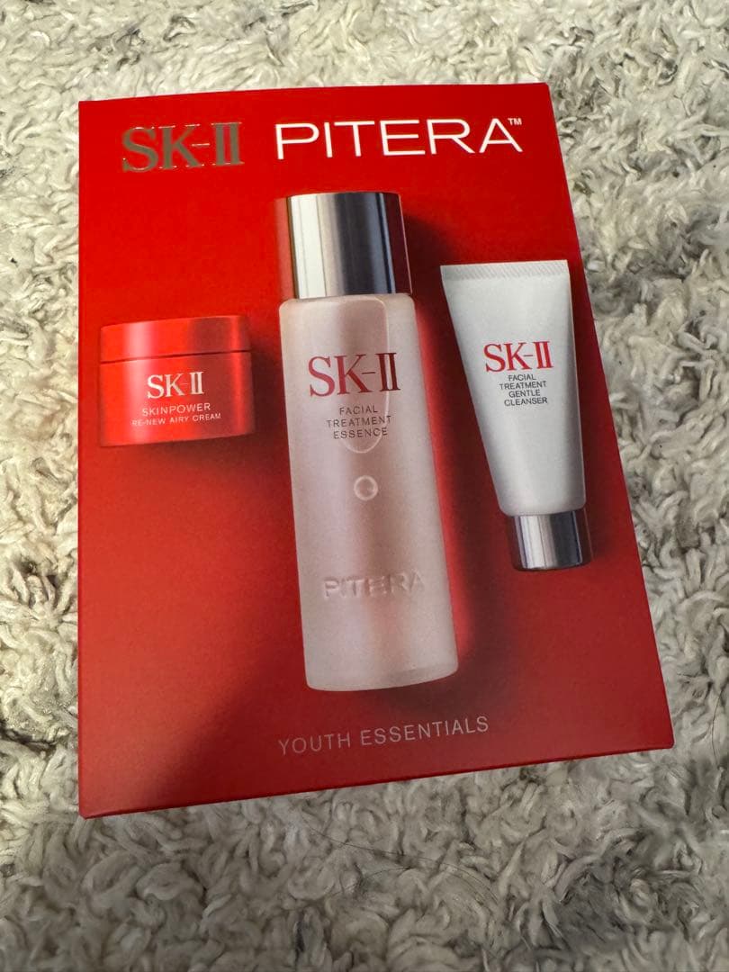 新品箱付　SK-II ピテラ ユース エッセンシャル セット