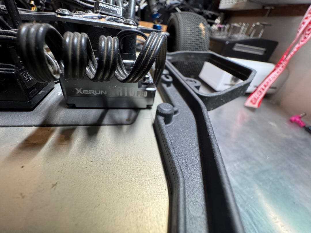 アソシエイテッド RC10 SC6.2 (組立メカ搭載済み)