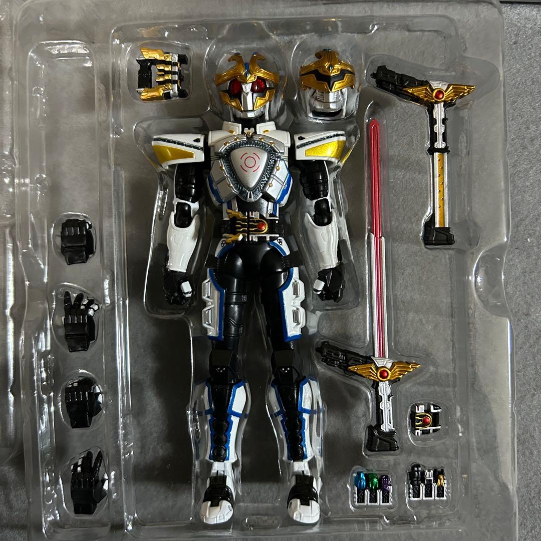 S.H.Figuarts 仮面ライダーイクサ&ライジングイクサ　セット