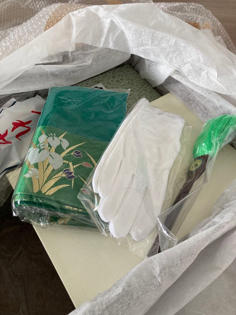 五月人形 久月 兜収納飾り 12号 久月 正絹緋縅 兜飾り 収納飾り 久月