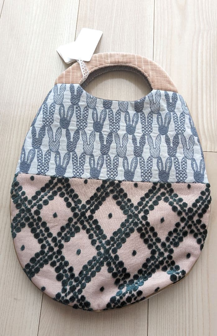 ミナペルホネン　エッグバッグ