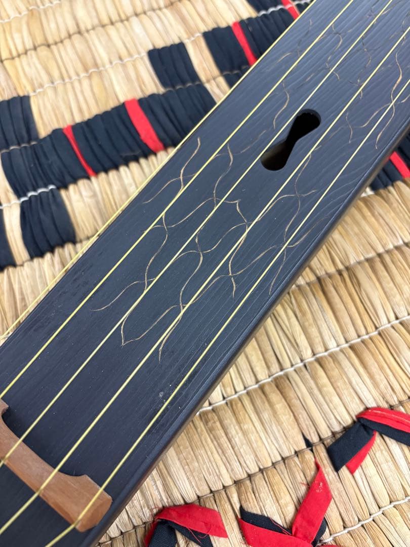 アイヌ 楽器 弦楽器 トンコリ トンコリ工房イノンノ製 三味線弦 美品