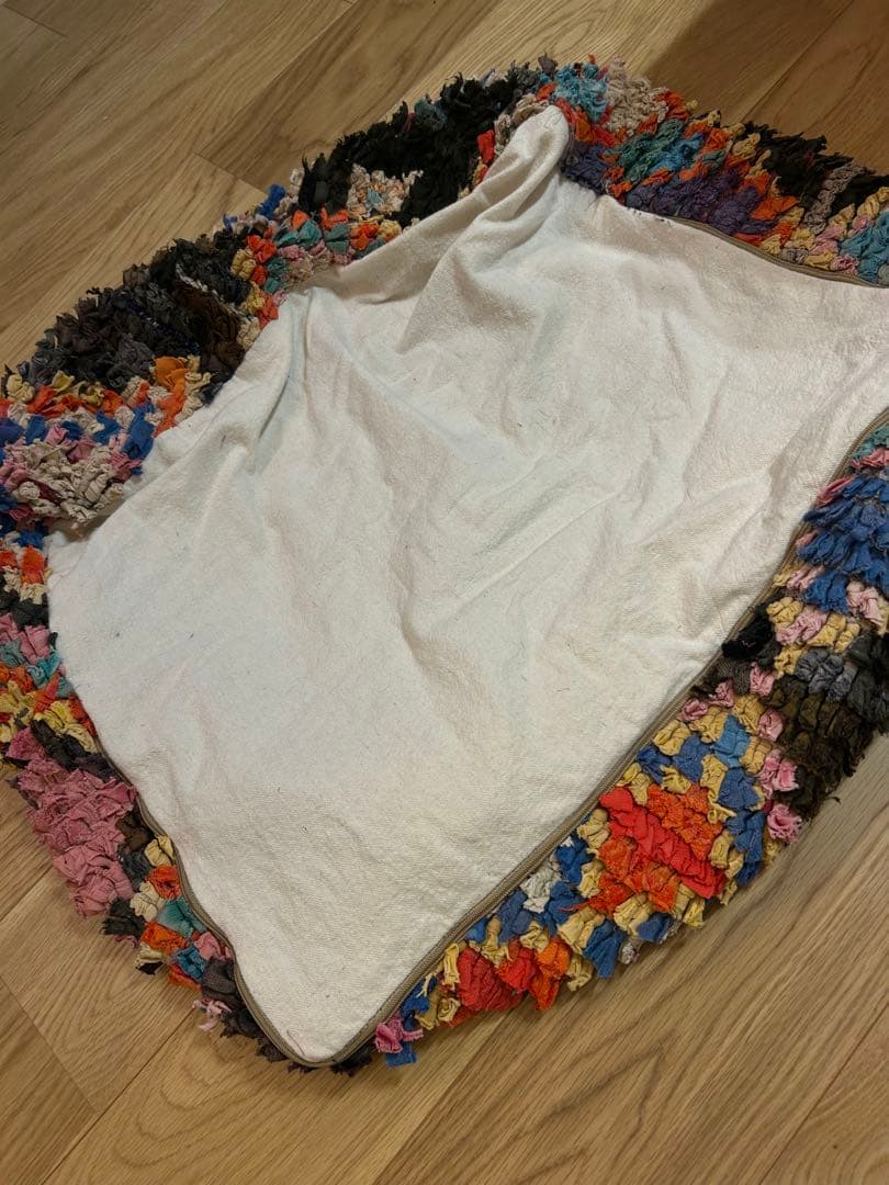 モロッコ　プフ　pouf アジラル　オットマン クッション　ラグ