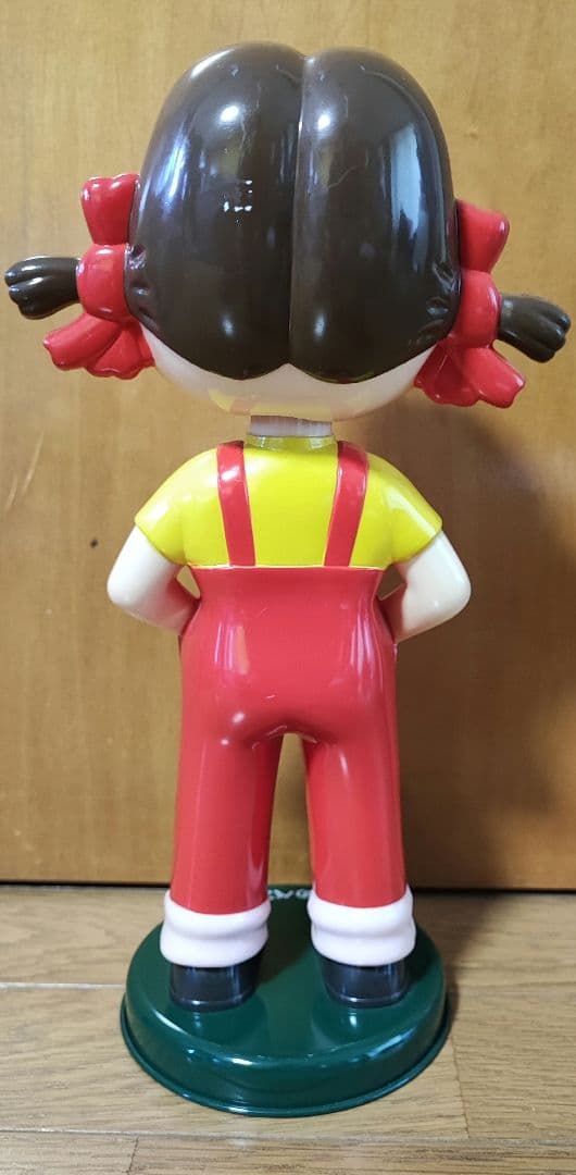 ペコちゃん 首振り人形 フィギュア - メルカリ