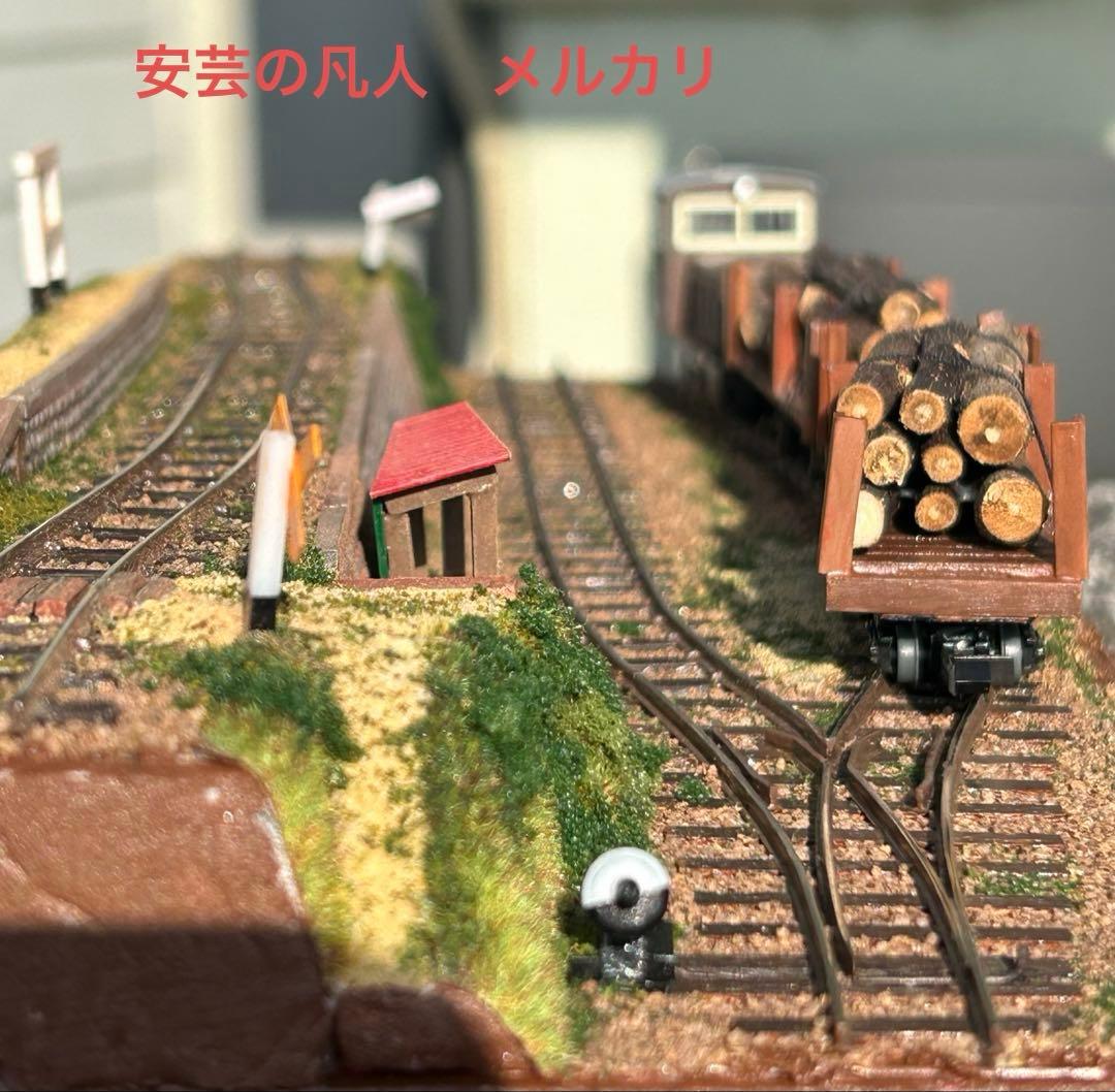HOナロー(軌間9mm)55 ひな壇ヤードのある風景 アクリルケース付