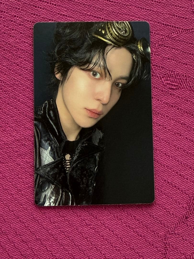 ATEEZ ユノ トレカ Fnac VISUAL Ver. ヨーロッパ限定 - メルカリ