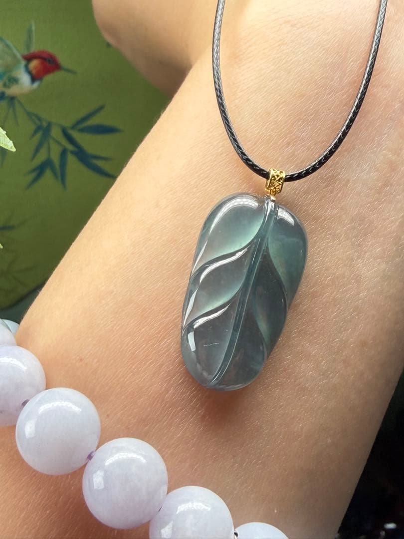 新入荷❣️天然本翡翠　18k高氷種氷藍水『大業有成』福葉　鑑定書付き