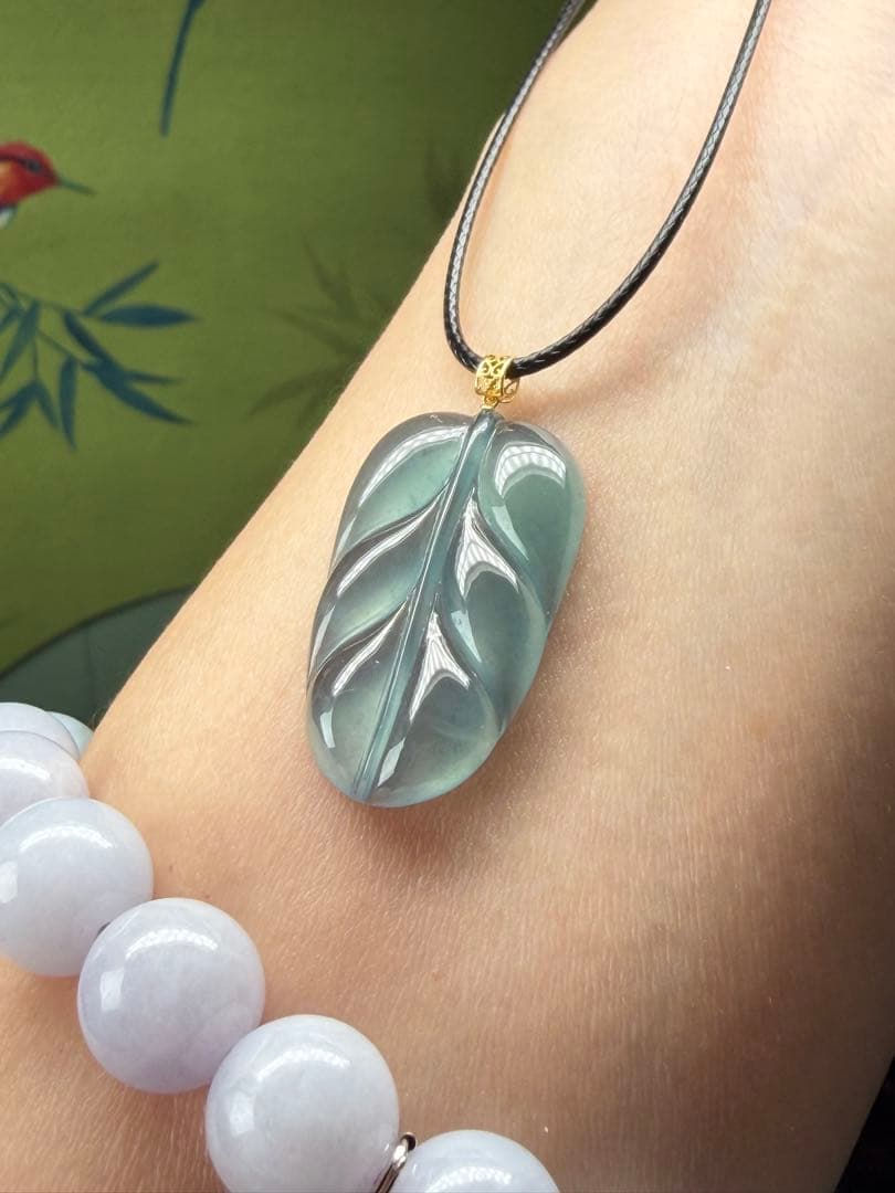 新入荷❣️天然本翡翠　18k高氷種氷藍水『大業有成』福葉　鑑定書付き