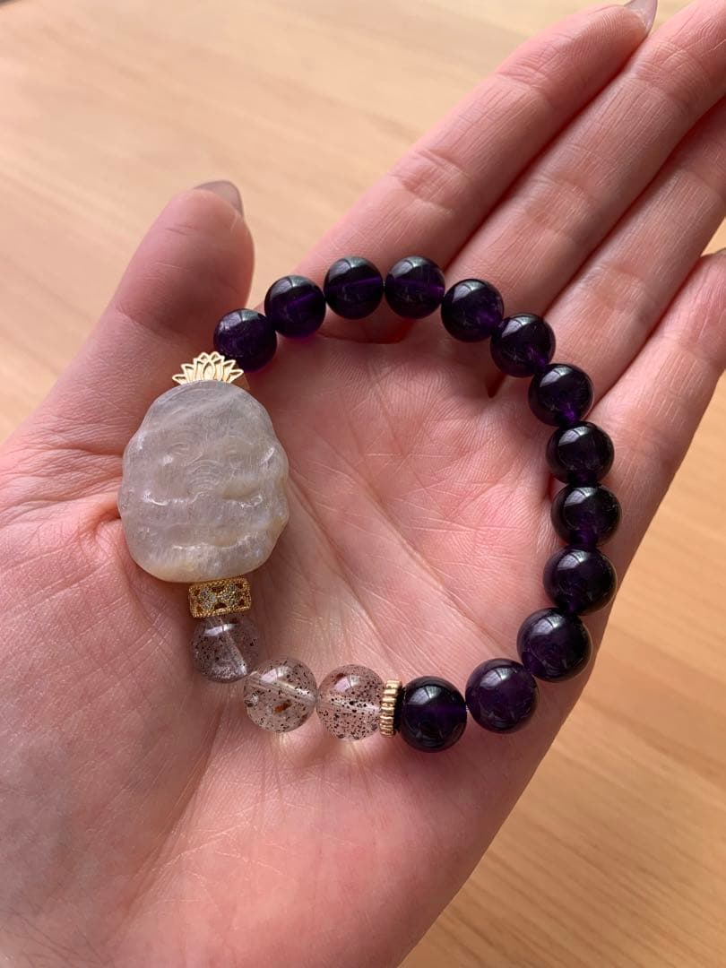 ムーンストーンベビーガネーシャとアメジスト、ガーネットマイカインクォーツのブレス