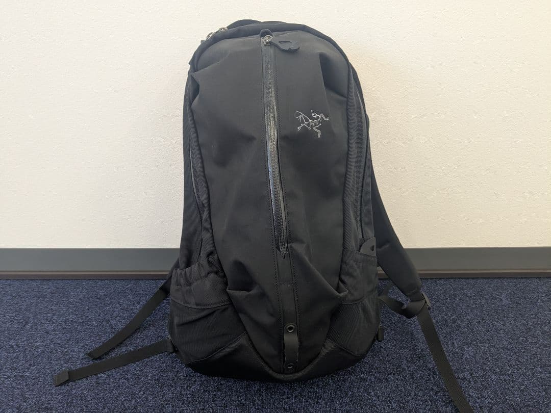 【希少・廃盤】アークテリクス　アロー22　ステルスブラック